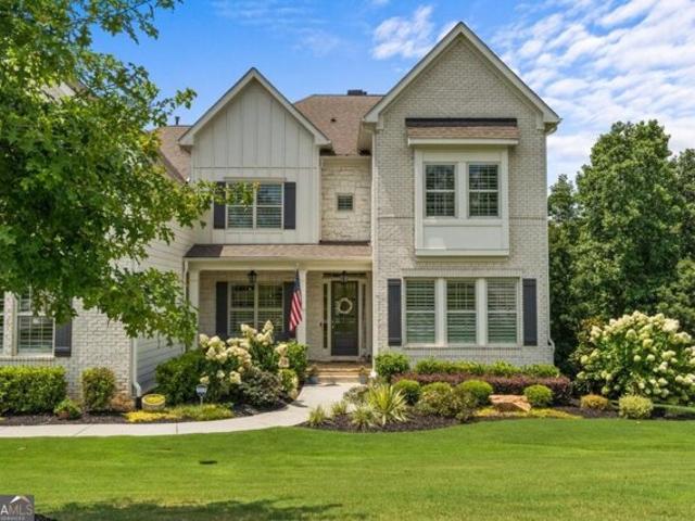 House for sale in Canton