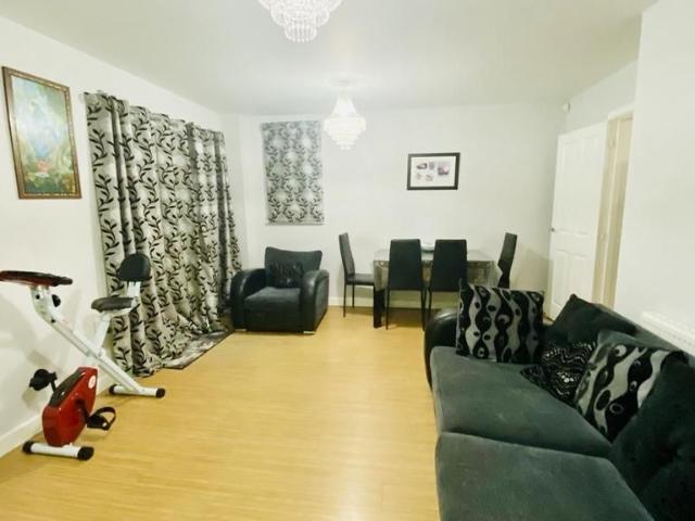 House for rent in Rainham, Greater London