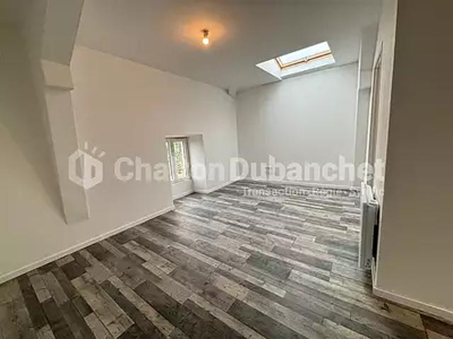 Appartement location à Roanne, Regny