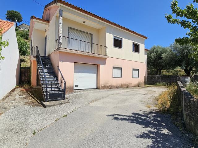 Casa venda em Batalha, Leiria