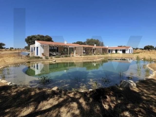 Terreno venda em Reguengos De Monsaraz, Évora