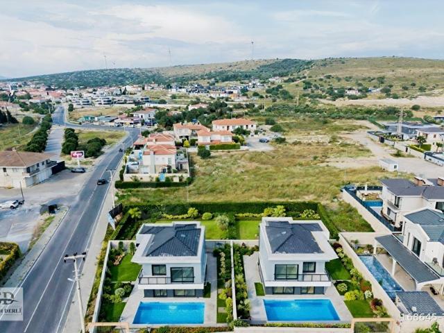 Çeşme, İzmir içerisinde satılık Villa