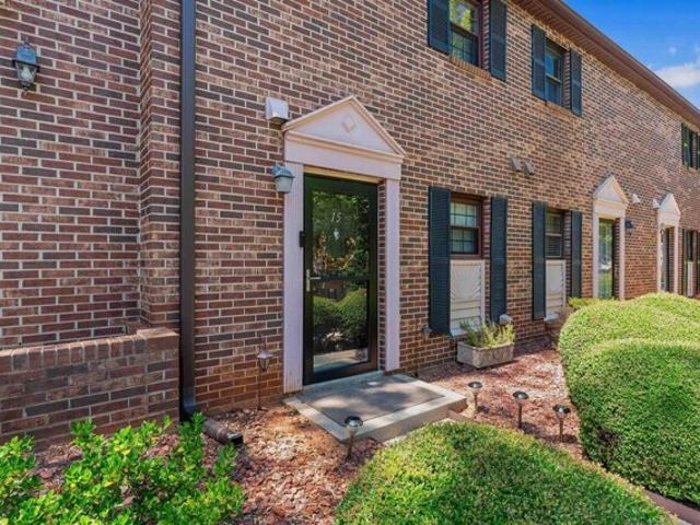 Condo for sale in Taylors