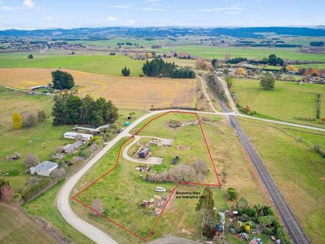 House for sale in Otakou