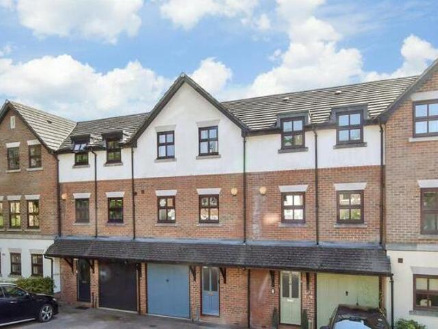 House for sale in Red Hill, Surrey