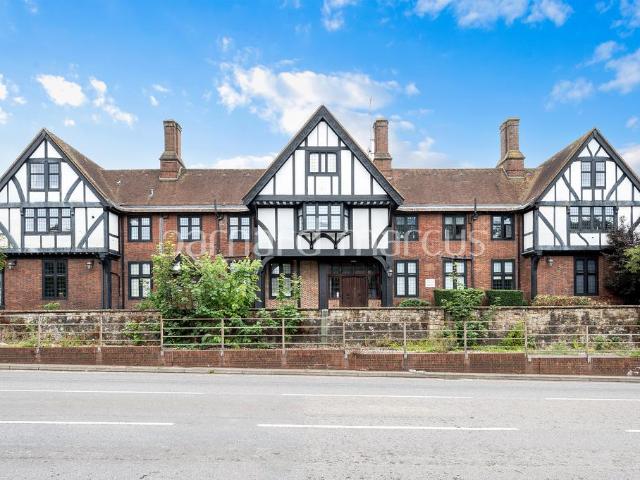 Apartment for rent in Nork, Red Hill