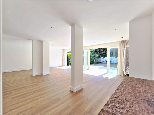 Appartement te huur in Badhoevedorp, Noord Holland