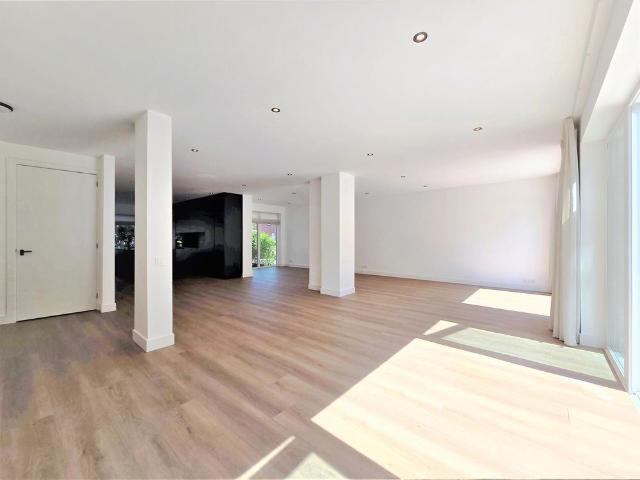 Appartement te huur in Badhoevedorp, Noord Holland