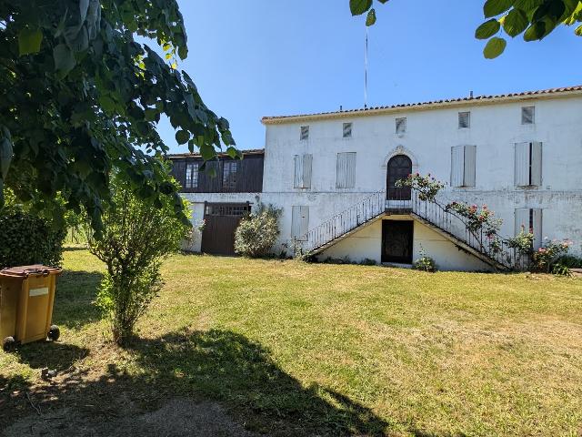 Château vente à Blaye, Reignac