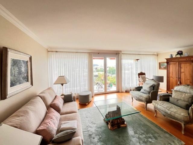 Reihenfamilienhaus kaufen in Bolligen, Bern