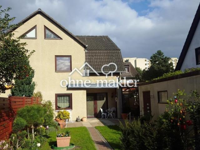 Haus kaufen in Falkenhagener Feld, Berlin