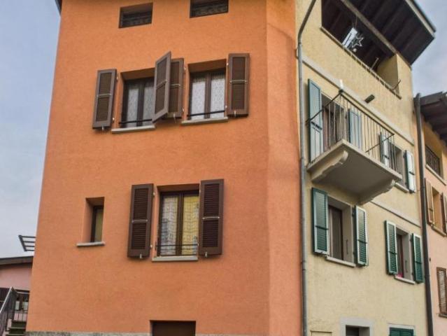 Haus mieten in Novaggio, Tessin
