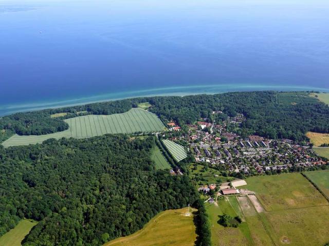 Erdgeschosswohnung kaufen in Dänisch-Nienhof, Schwedeneck
