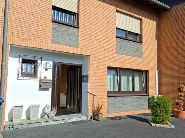 Haus kaufen in Ahe, Bergheim