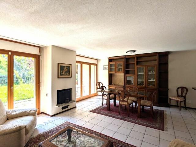 Reihenfamilienhaus kaufen in Vacallo, Tessin