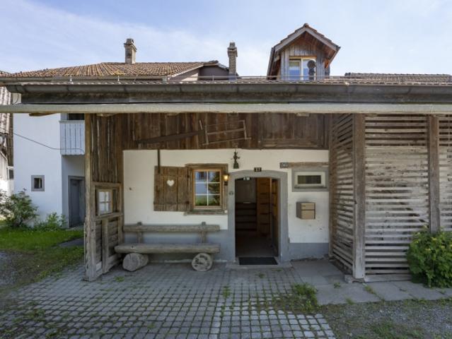 Haus kaufen in Grüningen, Zürich