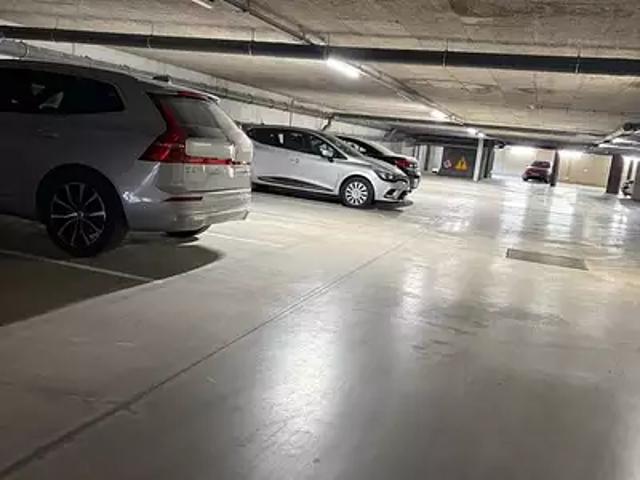 Garage location à Reims