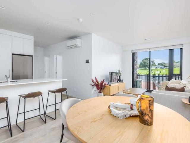Apartment for rent in Mount Wellington, Oroua County