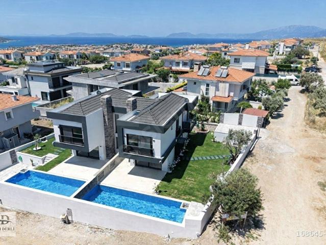 Çeşme, İzmir içerisinde satılık Villa