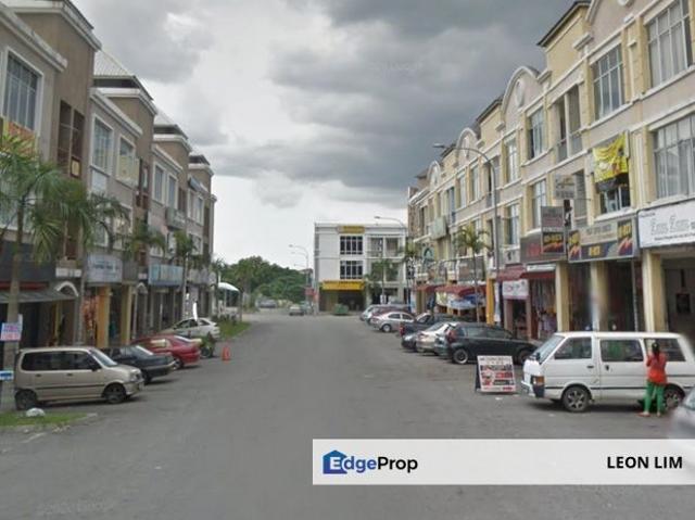 Shop for rent in Kajang, Langat
