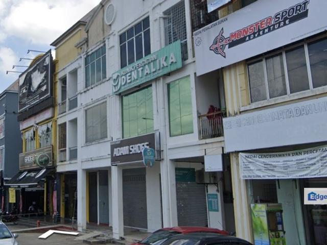 Shop for rent in Kajang, Langat
