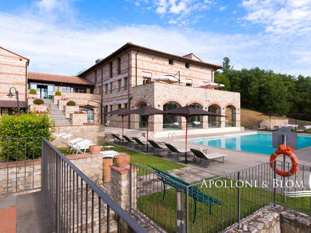 Casa in vendita a Radda In Chianti, Toscana