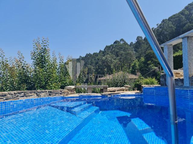 Casa en venta en Cedeira, Vigo