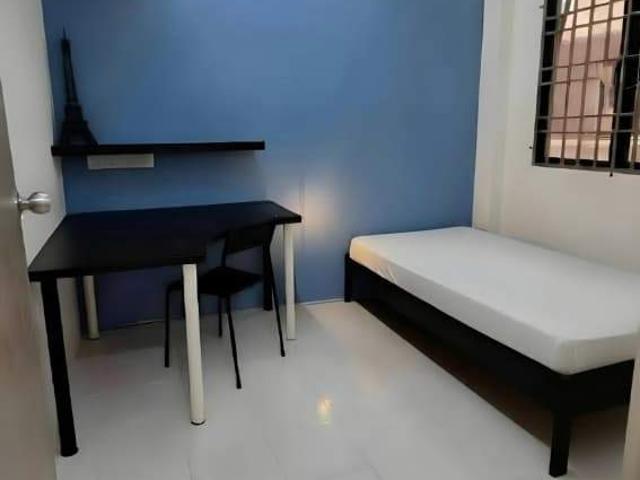 Room for rent in Mukim 13, Georgetown