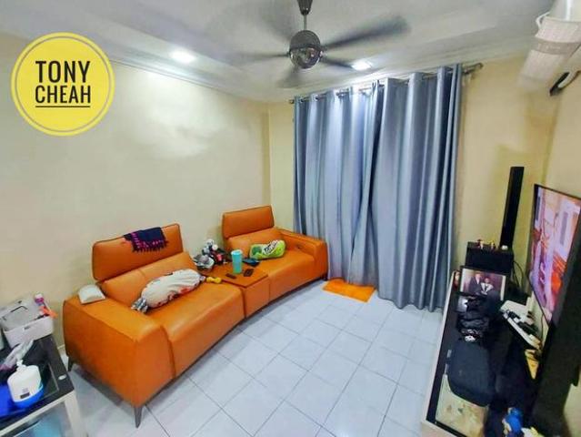 Apartment for sale in Barat Daya, George Town