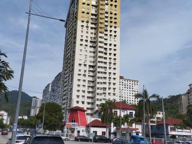 Apartment for sale in Barat Daya, George Town