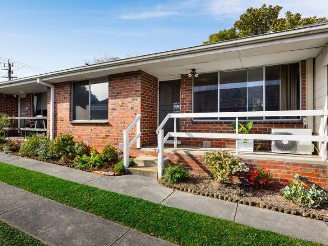 Apartment for sale in Camerons Creek, Victoria