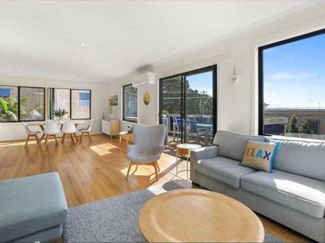 Townhouse for rent in Apollo Bay, Victoria