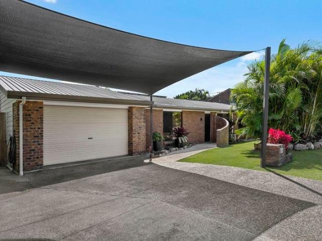 House for sale in Shailer Park