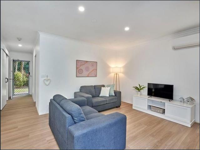Apartment for rent in Palm Cove, Queensland