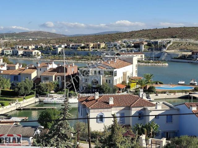 Alaçatı Mahallesi, Çeşme içerisinde kiralık mülk