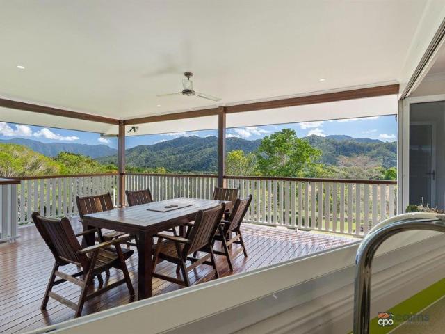 Cottage for sale in Goldsborough, Queensland