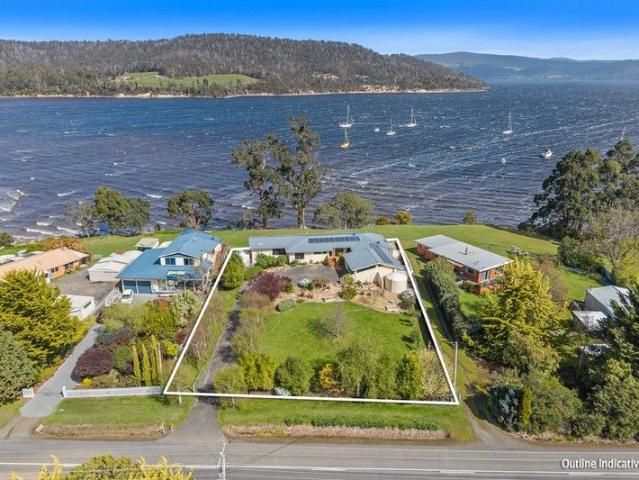 House for sale in Gardners Bay, Tasmania