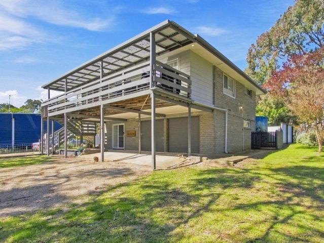 House for sale in Loch Sport, Victoria