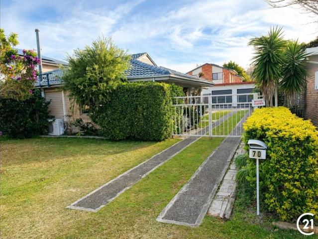 House for rent in Shoal Bay, New South Wales