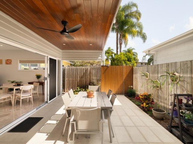 Townhouse for sale in Toombul, Queensland