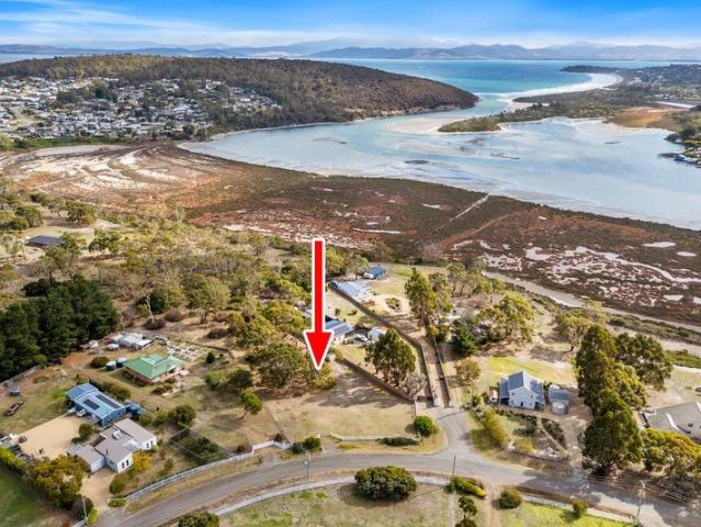 Land for sale in Primrose Sands, Tasmania