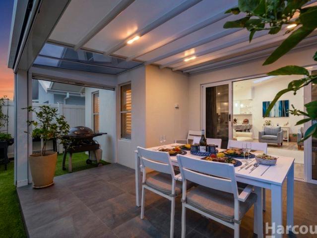 Villa for sale in South West Rocks, New South Wales