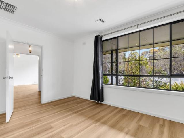 House for rent in Ridgehaven, Adelaide