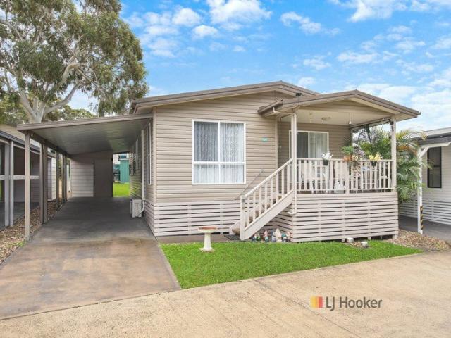 House for sale in Halekulani, New South Wales