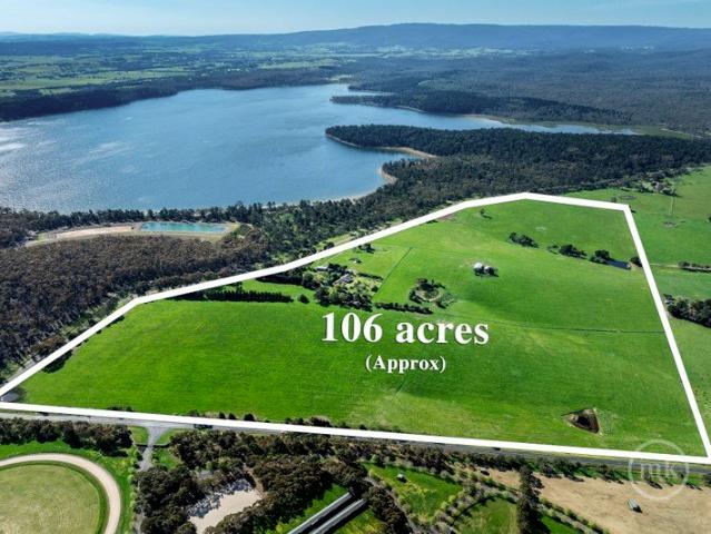 House for sale in Yan Yean, Melbourne