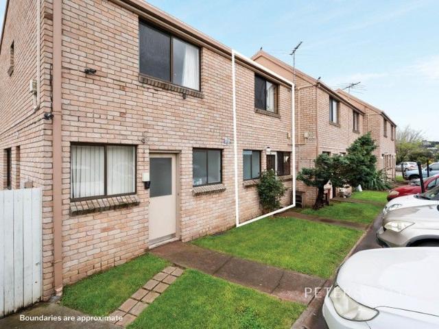 Apartment for sale in Moonah, Tasmania