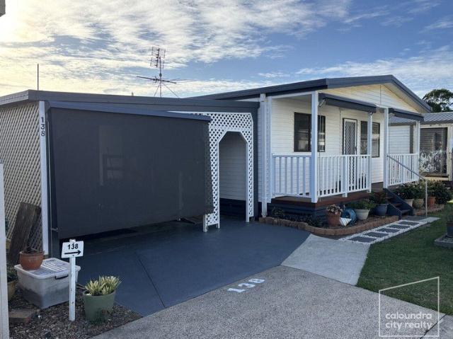 Villa for sale in Kings Creek, Queensland