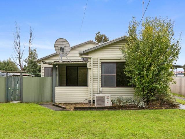 House for sale in Kennedys Creek, Victoria