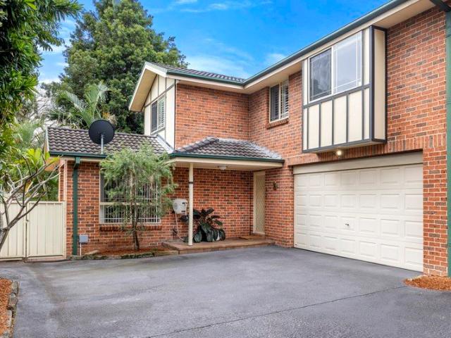 Townhouse for sale in Sutherland, New South Wales