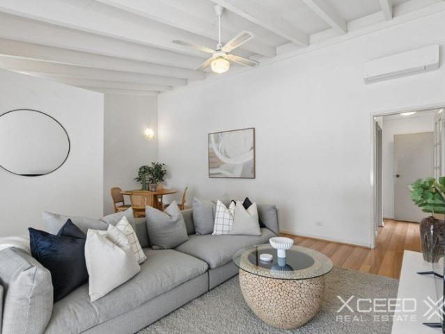 Townhouse for sale in Scarborough, City of Stirling